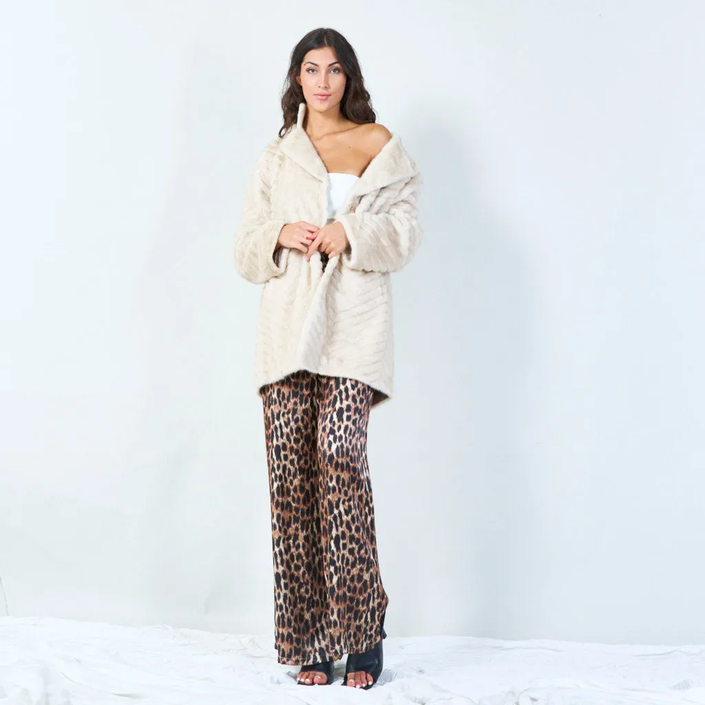 Long-sleeved textured faux fur jacket wholesale