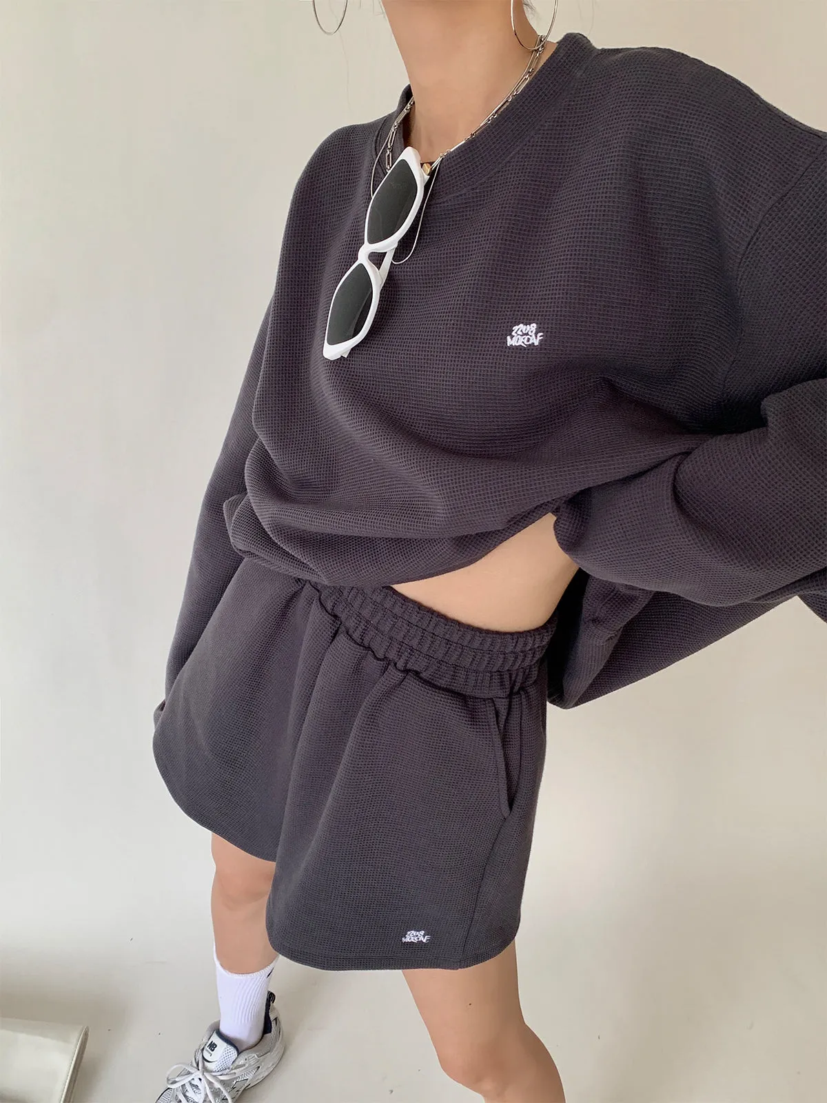 Oversize Sweatshirt and Shorts - Dark Gray