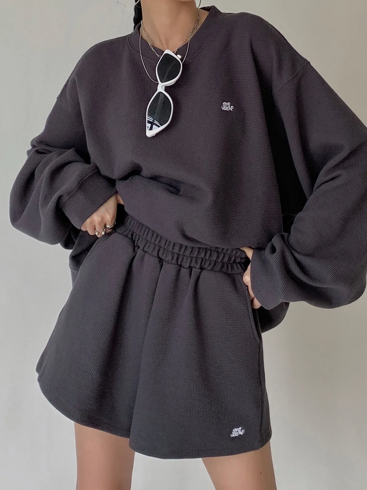 Oversize Sweatshirt and Shorts - Dark Gray