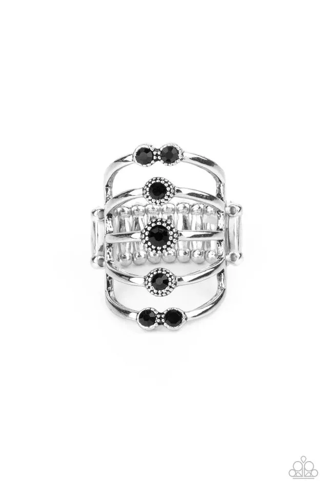 Paparazzi Ring ~ Layer On The Luster - Black