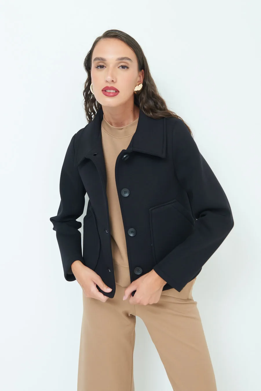 Stylish cropped jacket with classic collar wholesale