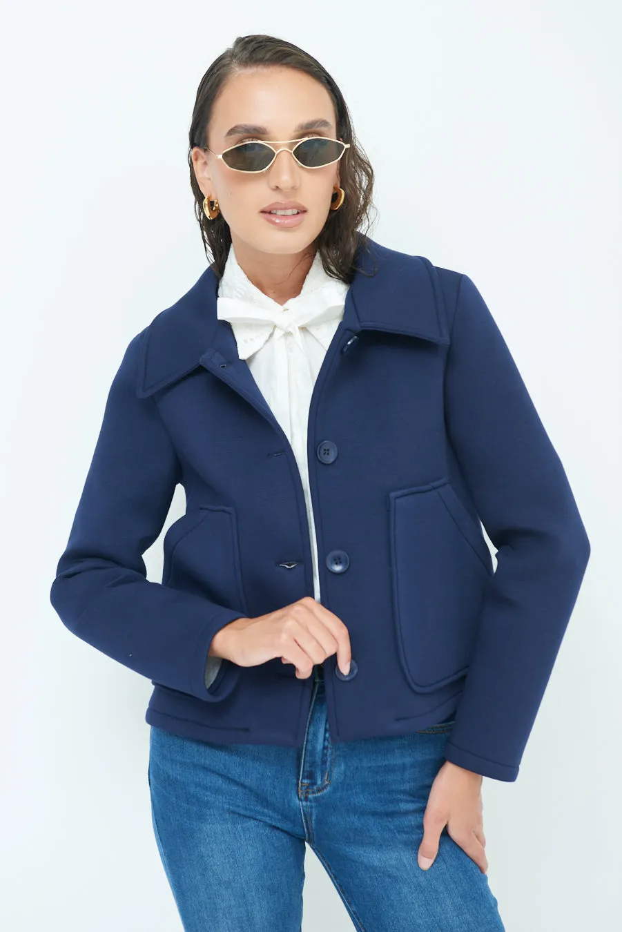 Stylish cropped jacket with classic collar wholesale